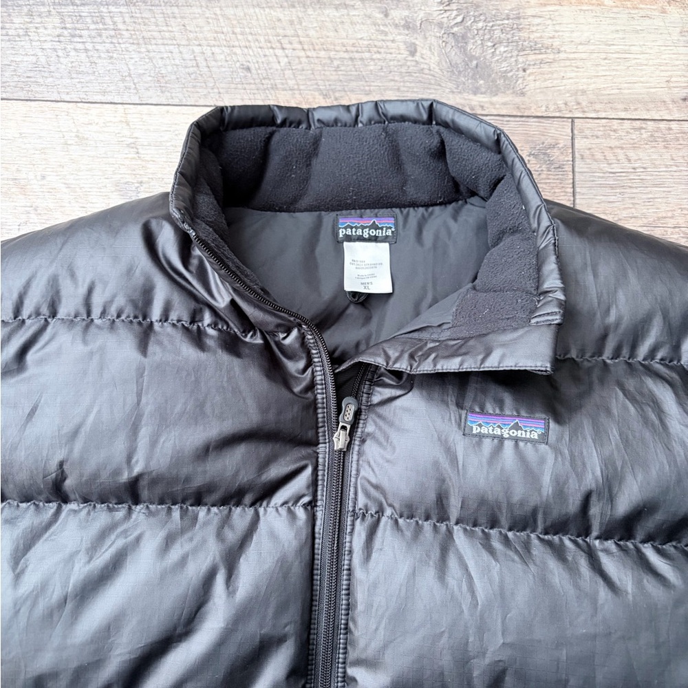 Patagonia Black Quilted Puffer Jacket with Logo